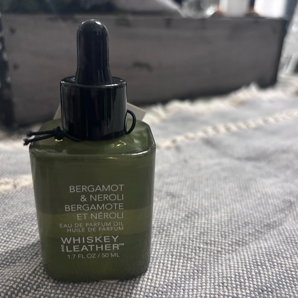 Sand + Fog Other - Whiskey Leather Bergamot & Neroli Men’s Fragrance Oil